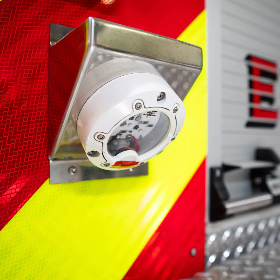 FireTech Sub-Aqua Undercarriage Light